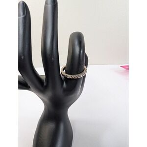 Vintage Designer Silpada Bali Style Sterling Silver Ring - Size 9